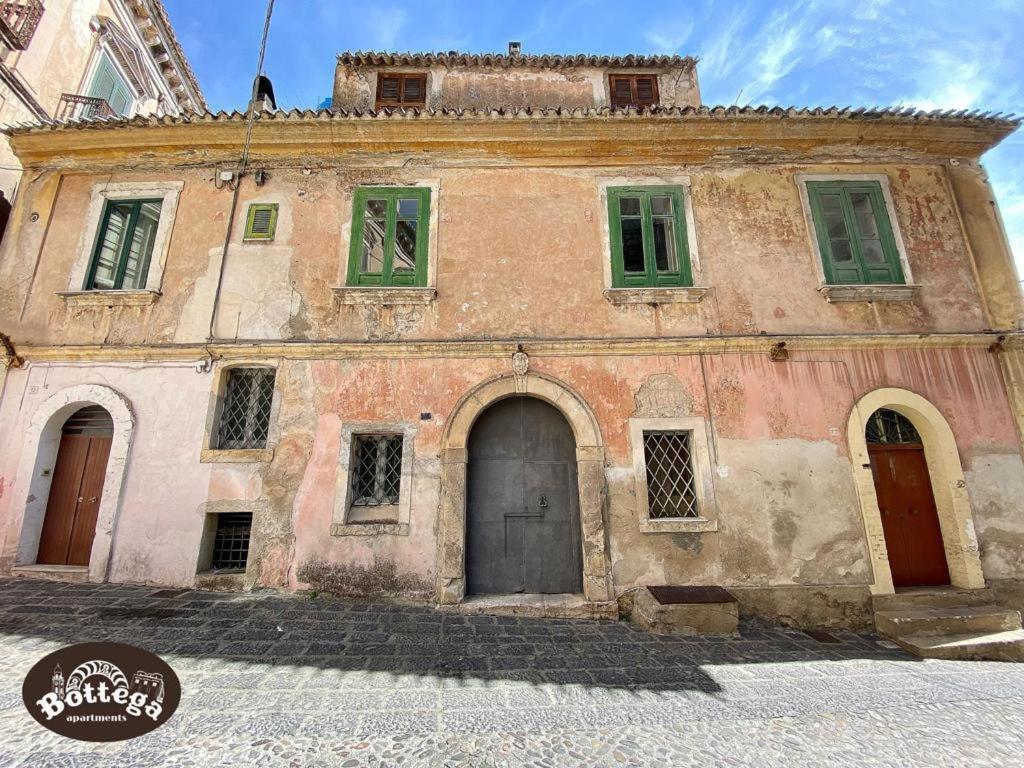 Casa & Bottega Apartments Rossano Exterior photo